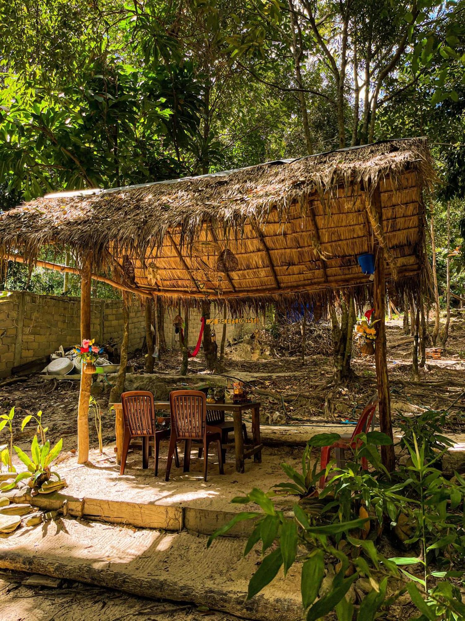 Sambath Sakseth Bungalow Kaoh Touch ภายนอก รูปภาพ